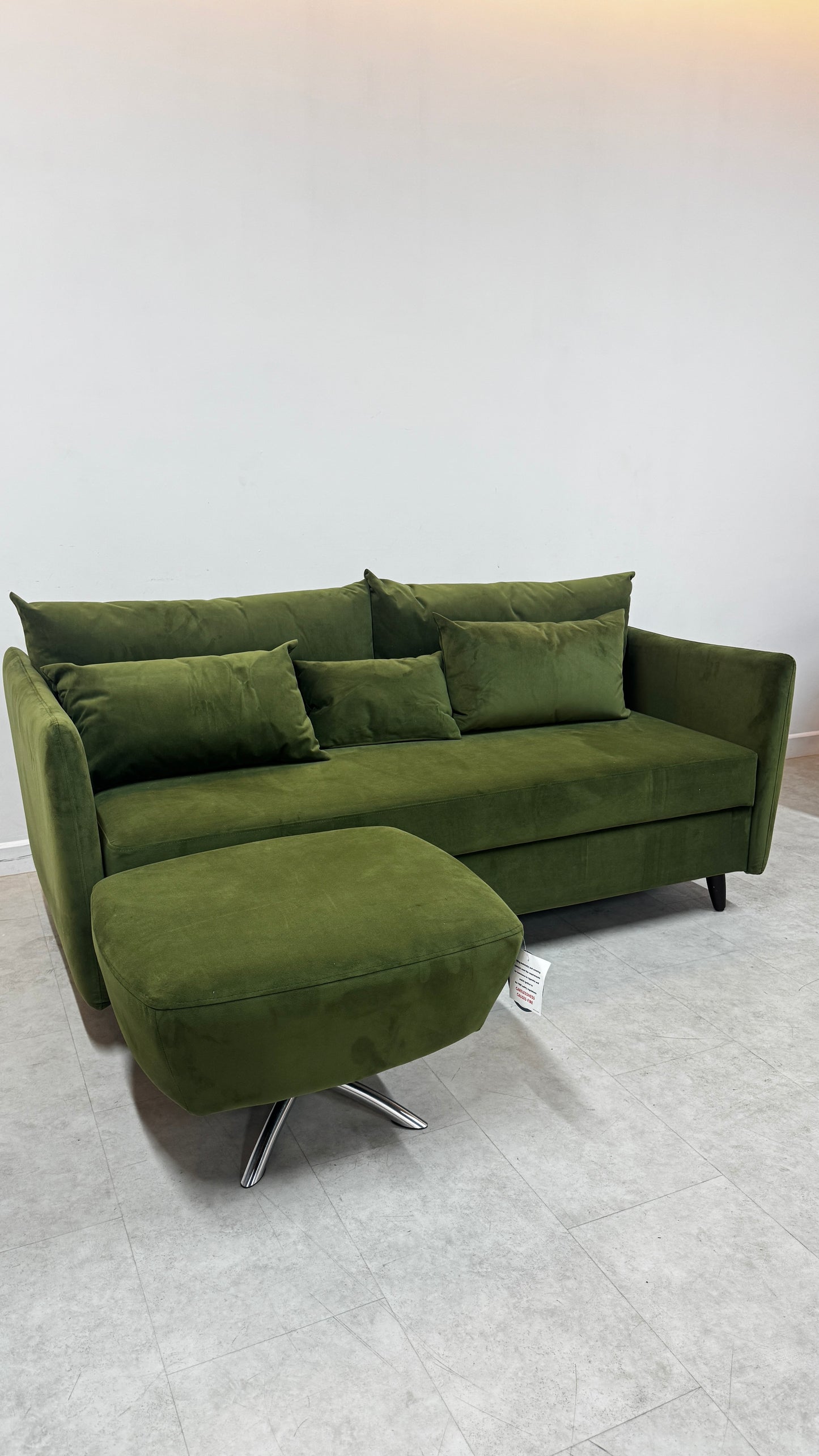 Swyft Model 08 2.5 Seater Sofa Bed in Vine